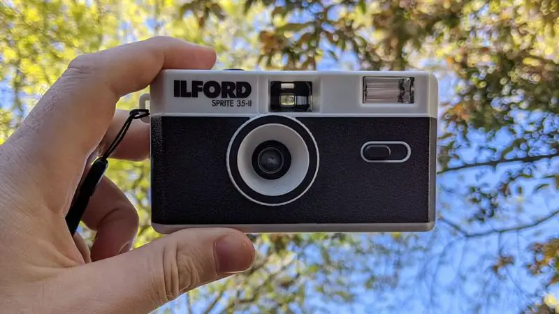 The ilford Sprite 35-II is the camera for summer 2021