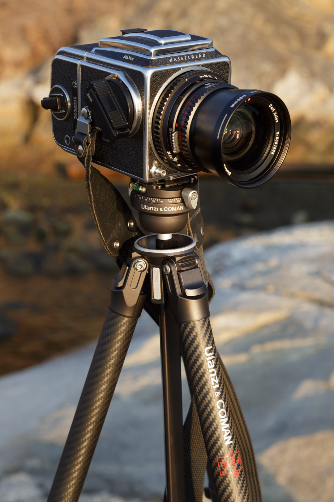 Ulanzi & Coman travel tripod review is this what we've waited for?